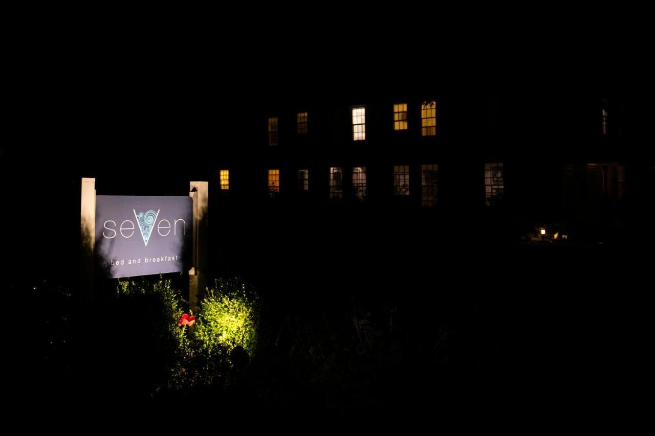 Seven Resort Style Inn Near Beach Shelter Island Heights Exteriör bild